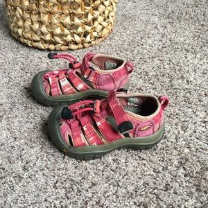Keen Newport water sandals